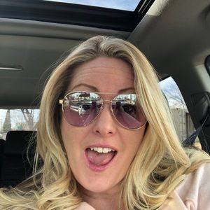 Meet your Posher, Billee